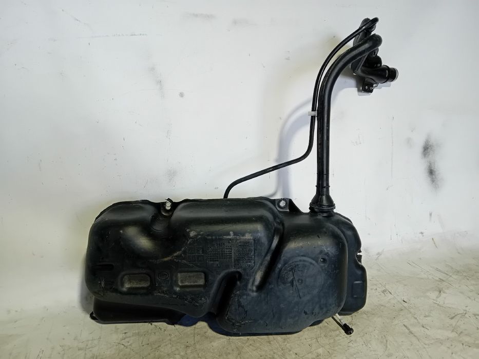 Depósito combustível VOLKSWAGEN Up