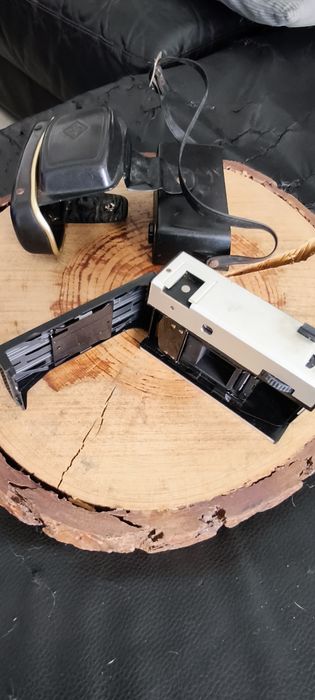 Máquina fotográfica Agfa Rapid