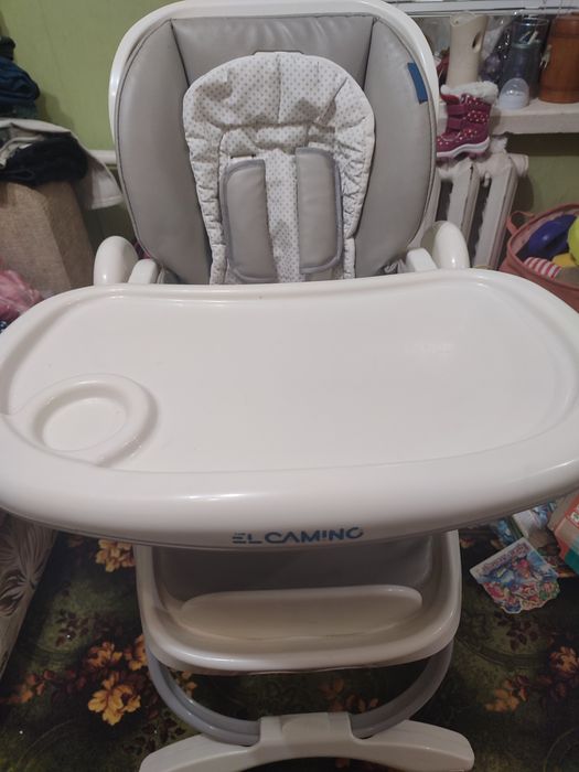 Продам стілець для годування від 3 міс