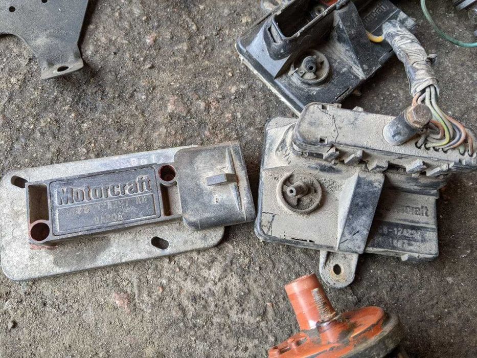 Коммутатор катушка трамблёр Ford Sierra OHC разборка