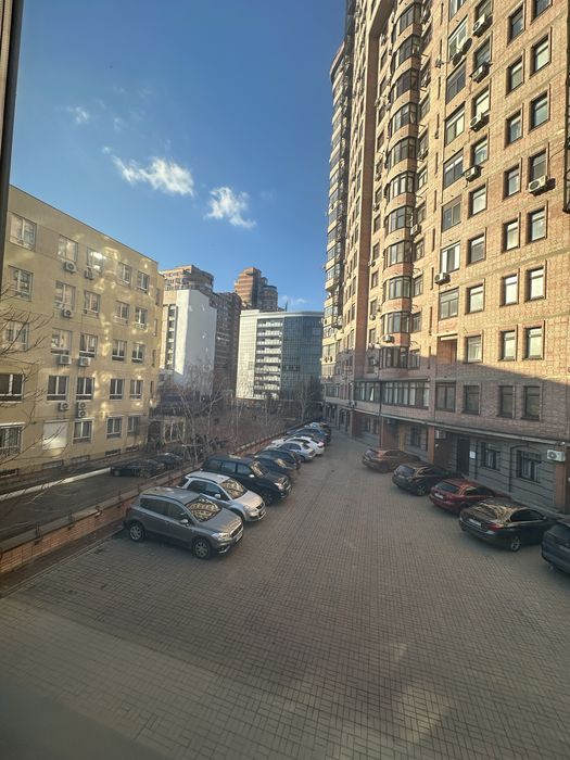 Пряма пропозиція! Продаж Будівлі. Ст. Метро Печерська.