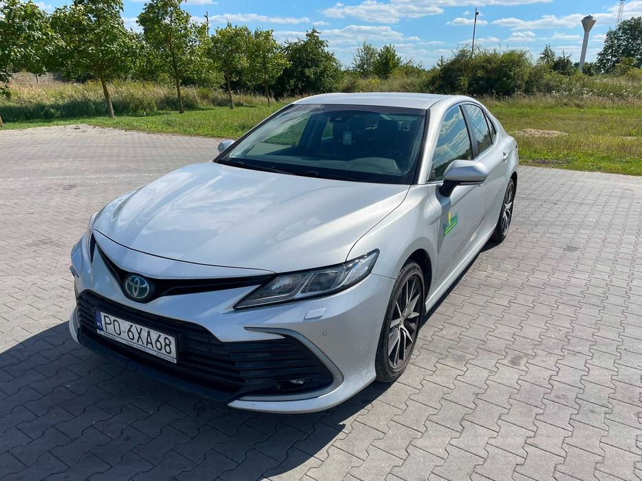 Toyota CAMRY HYBRYDA 2021r