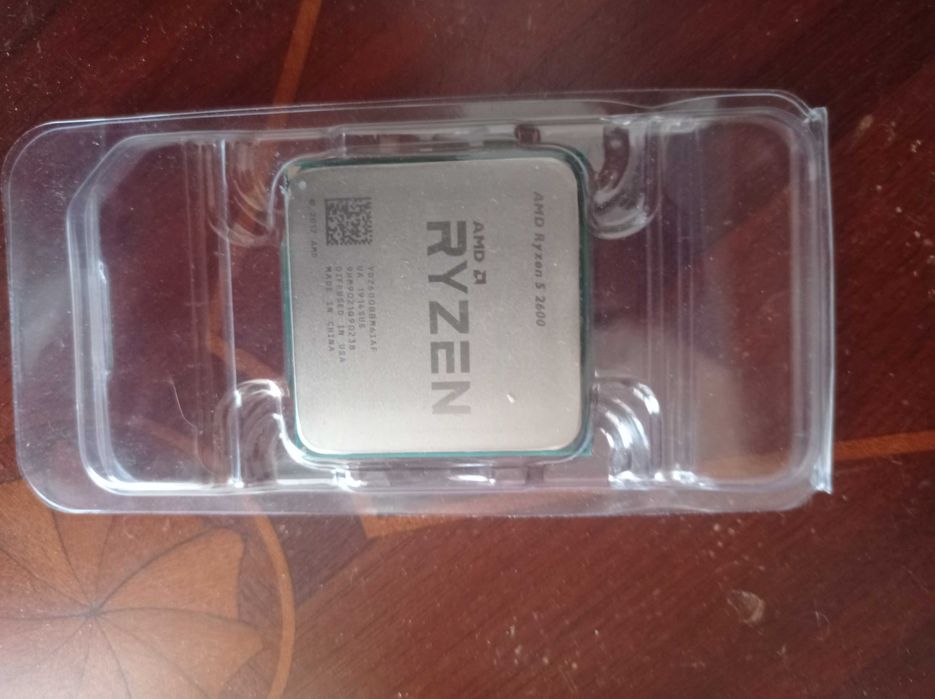 AMD Ryzen 5 2600