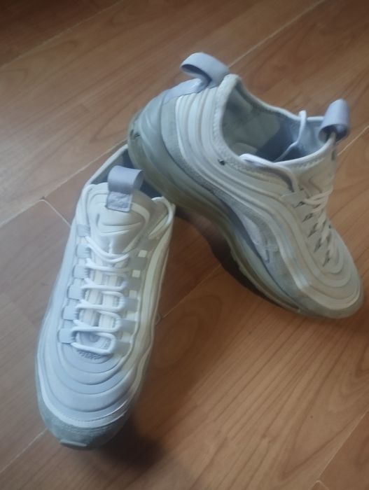 Продам кросівки Nike 41