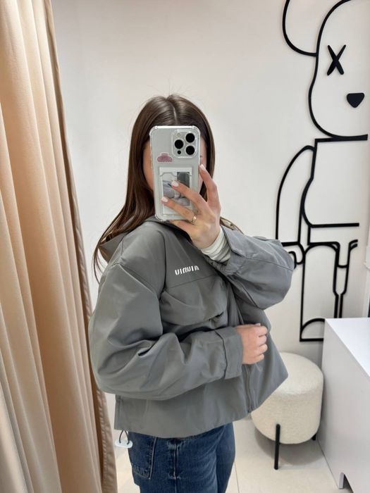 Вітровка Miu Miu