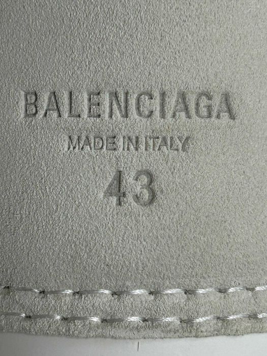 BALENCIAGA ALASKA High Fur Boots white ботинки чоботи білі сапожки 43