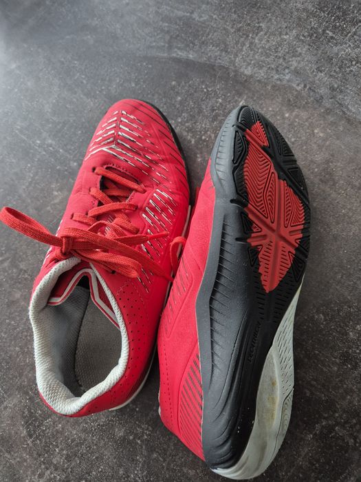 Buty sportowe - futsal - rozm. 37