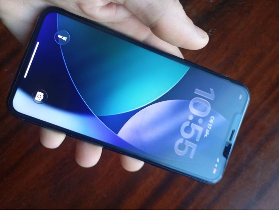 Продам Iphone 11 pro max 256gb