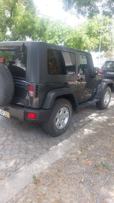 Jeep Wrangler 2.8 CRD com Pack Off-Road