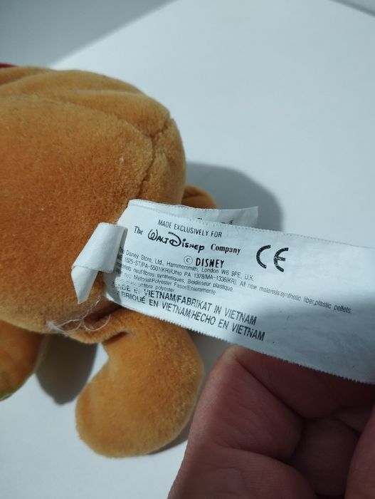 Kubuś Puchatek maskotka pluszak przytulanka Disney