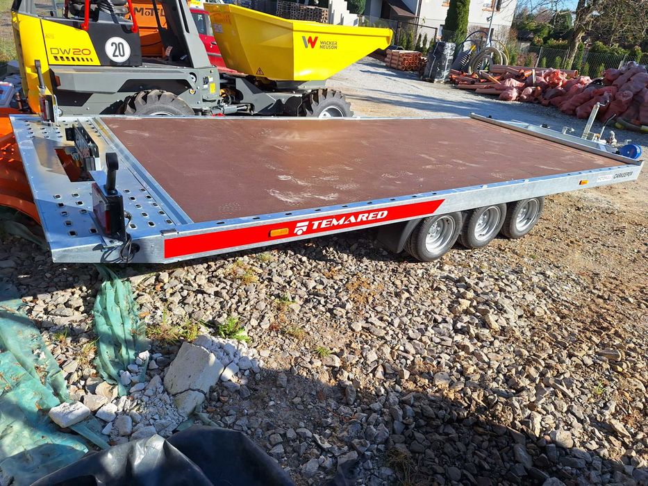 Wynajem wypożyczalnia przyczep lawet platforma uchylna DMC 3,5T Kraków