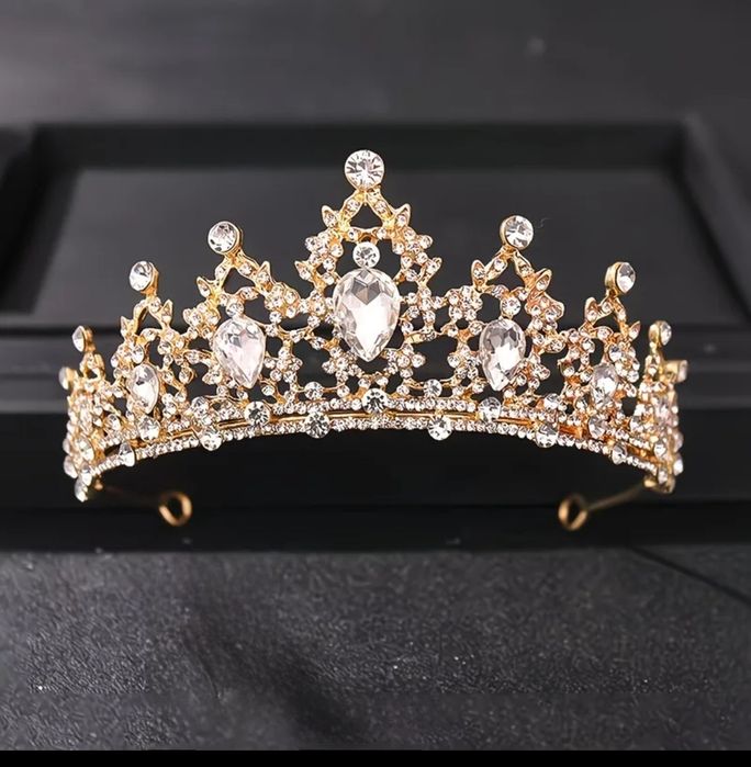 Діадема, тіара, корона