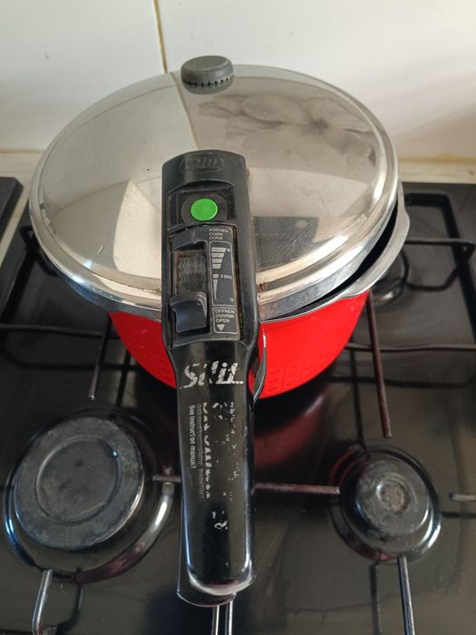 Niemiecki Szybkowar Siły Sicomatic T-plus 4,5 Silorgan 22 GAZ