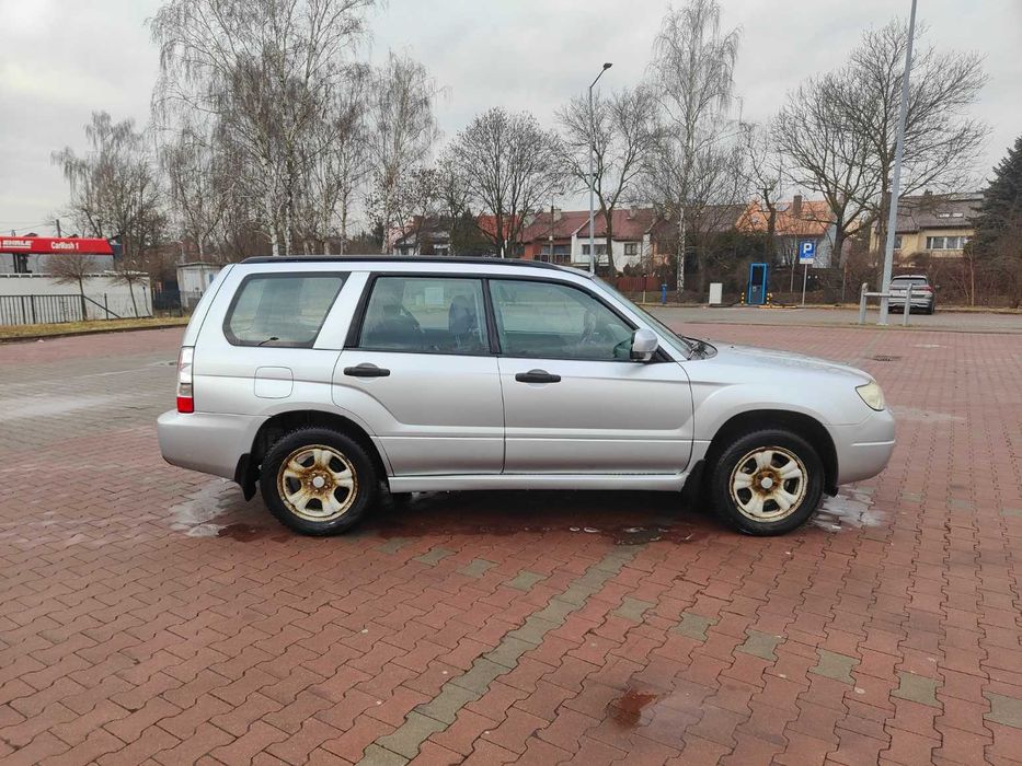 Subaru Forester Lift 2.0 4x4 Zadbany Polski Salon Stan Bardzo Dobry