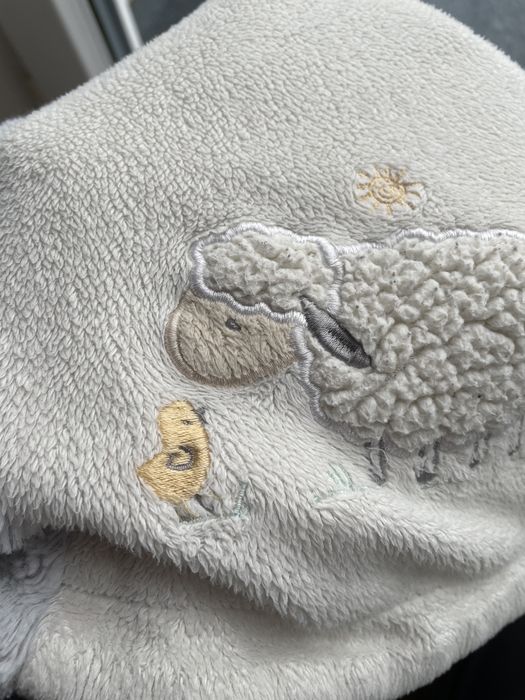 Kocyk ciepły owieczka