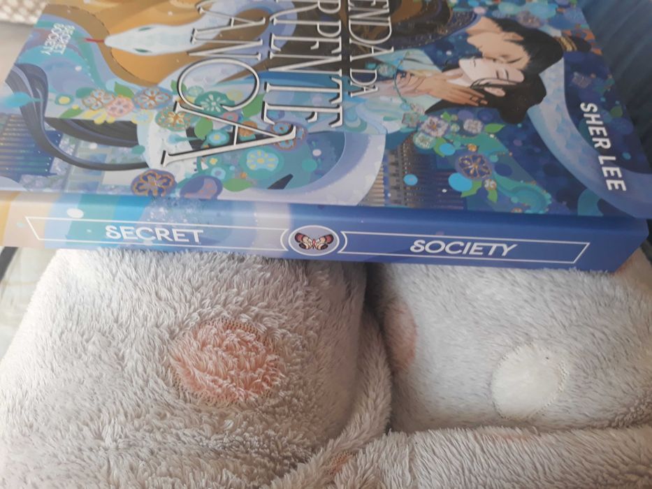 Livro "A lenda da serpente branca"