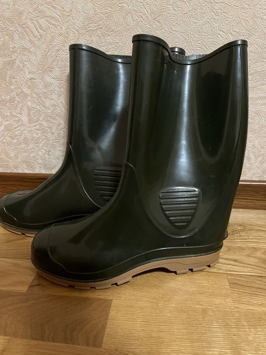 Чоловічі резинові чоботи