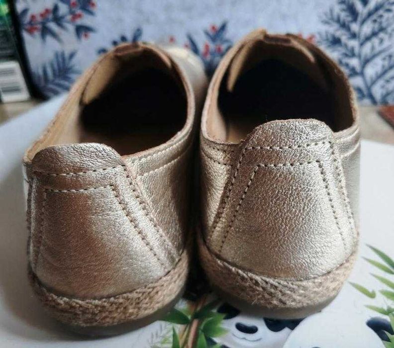 Złote skórzane espadryle Lasocki 40