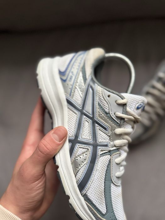 Buty asics rozmiar 37.5