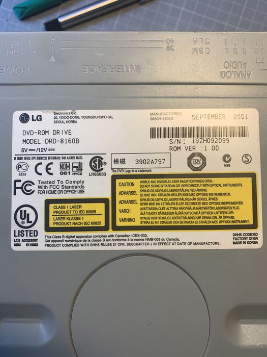 Leitor e gravador CD/DVD64740199664257123