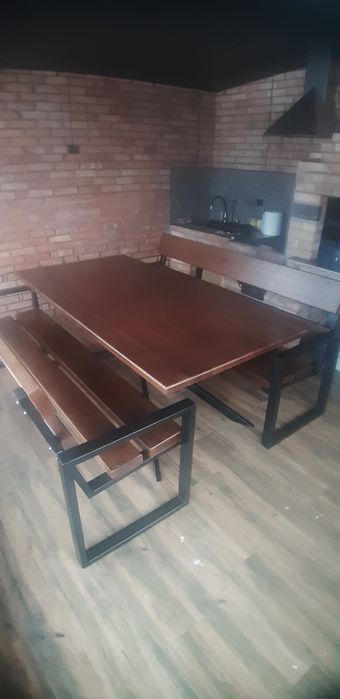Лавки,столи,смітники,велопарковки,