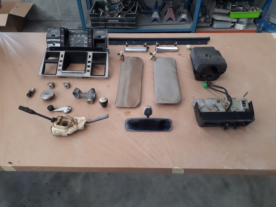 Lote de Peças datsun 720 pickup quadrante, puxadores