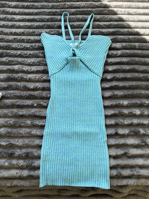 estido de malha feminino gola halter com alças finas, sem mangas dress