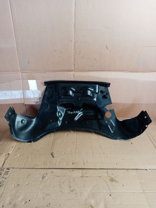 Rynna ściana podszybia VW Touareg 7L6819523A