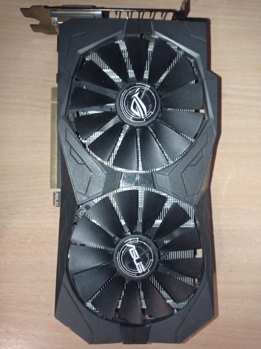 Видеокарта PTX 580 8 гб