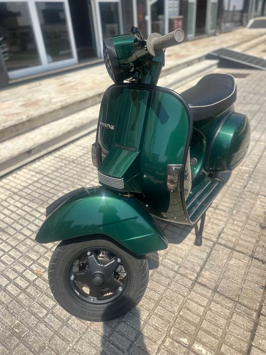 Vespa PX125E Restaurada e preparada