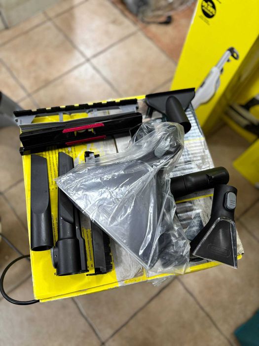 Миючий пилосос Karcher SE 4 Plus(1.081-170.0)