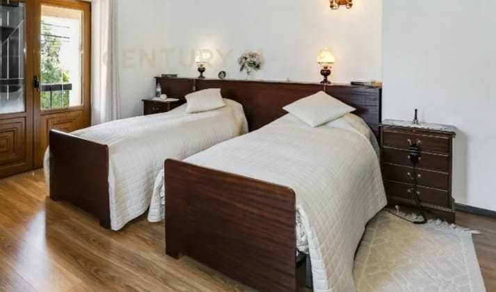 Mobilias - camas,roupeiros, cómodas,colchões,etc (casa nova mobilada)