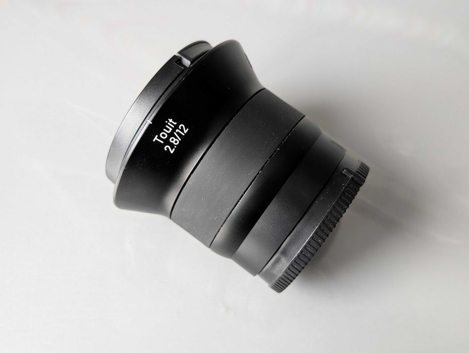Об'єктив Carl Zeiss Touit 12mm 2.8 для Sony E