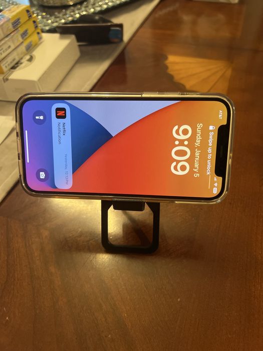 Підставка під телефон