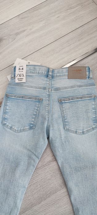 Jeansy spodnie jeansowe rurki Zara
