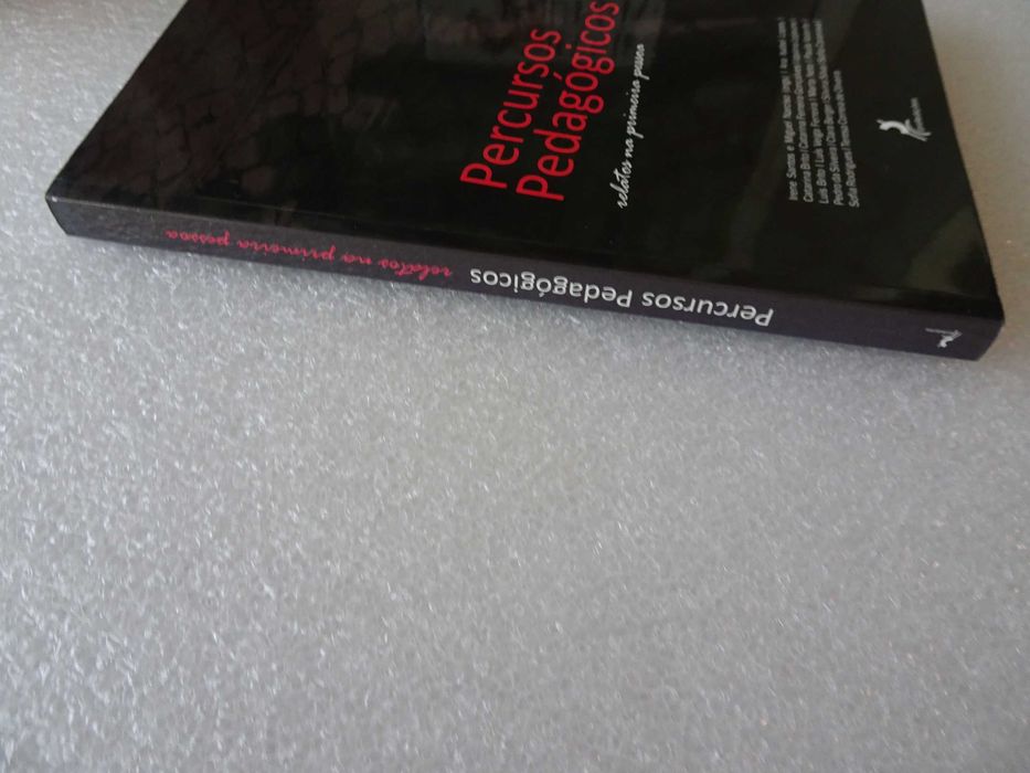 Livro - Percursos Pedagógicos