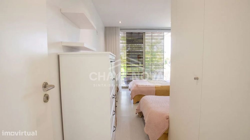 Moradia Triplex V3 em Serzedo Vila Nova de Gaia-SD/04664/MH