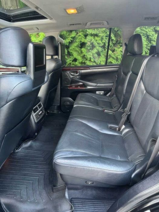 Lexus LX 570      2015