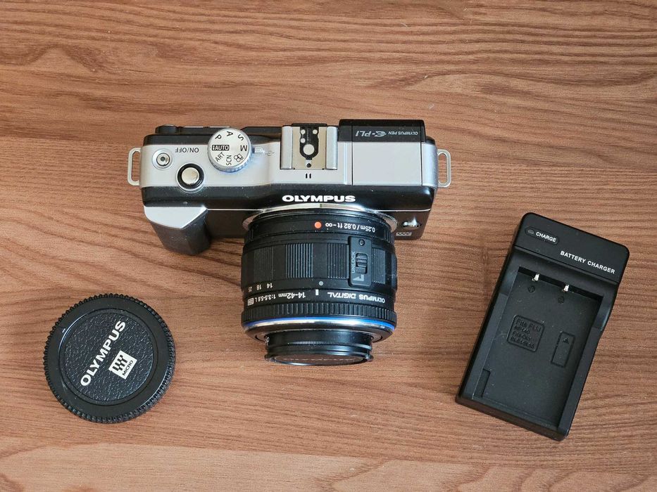 Olympus E-PL1 Фотоаппарат