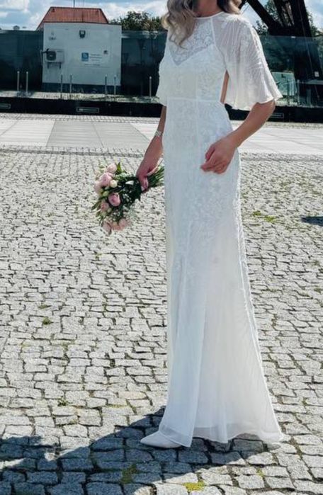 Sprzedam piękną suknię ślubną XS/34