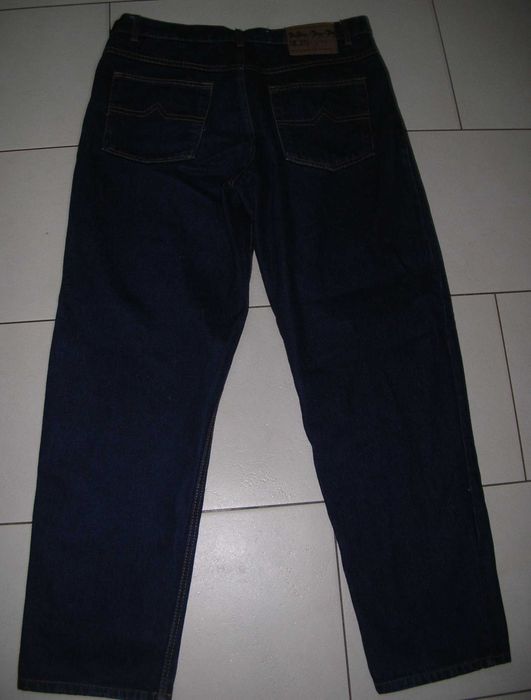Spodnie dżinsowe męskie rozm. 38/32