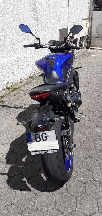 Vendo a minha yamanha MT 09 como nova com alguns extras.