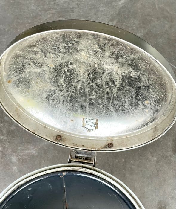 Caixote do lixo balde vulcão estilo Bauhaus