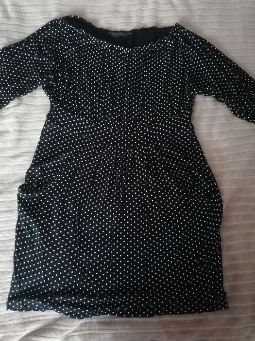 Продам костюм, плаття