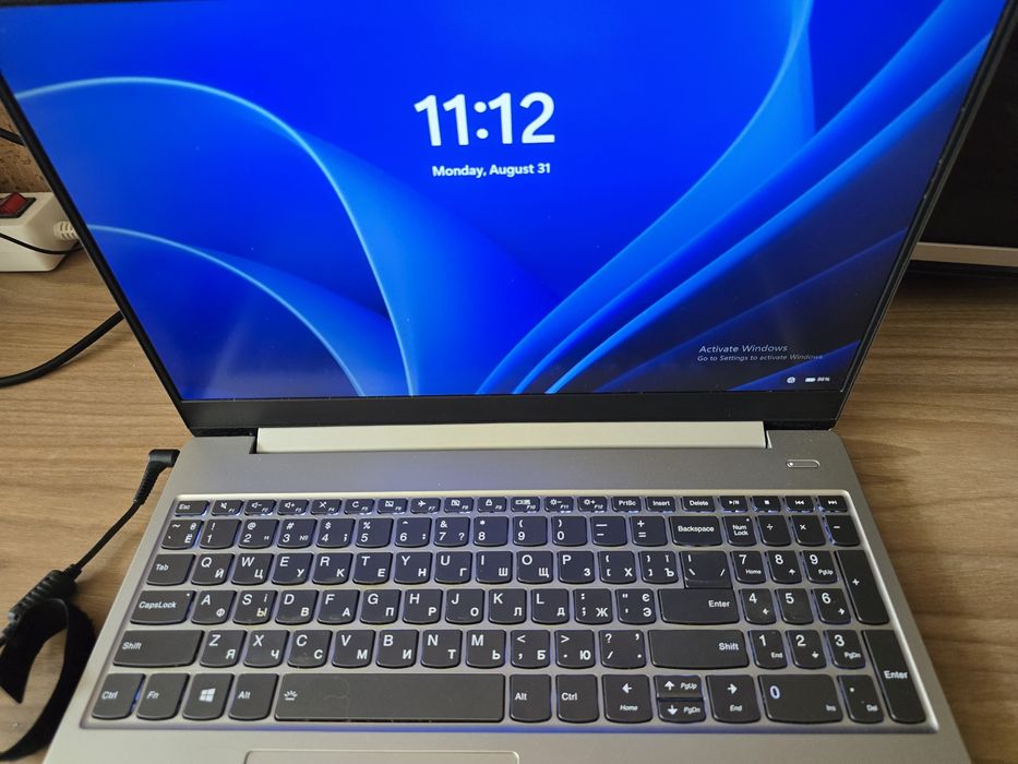 Lenovo IdeaPad S340-15IWL / i5-8265U / 12GB / SSD 256GB / Full HD