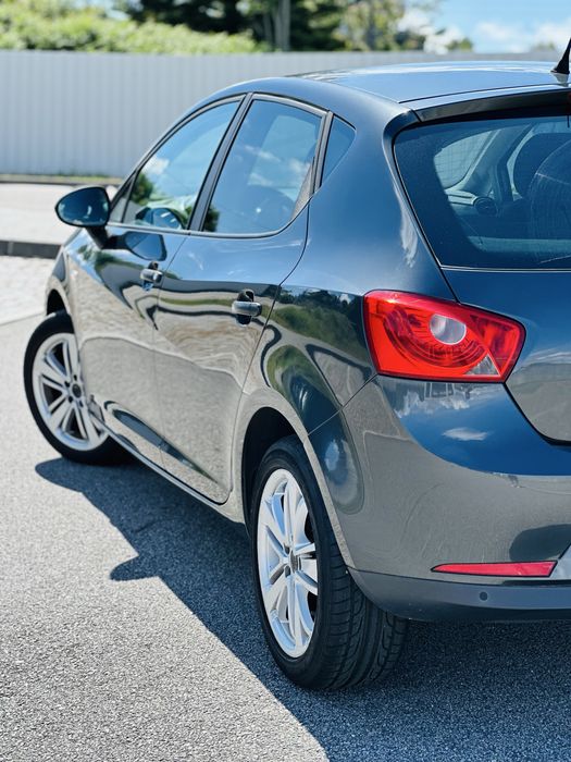 SEAT IBIZA 2008 1.4 TDI (Baixo Km) Preço negociavel!