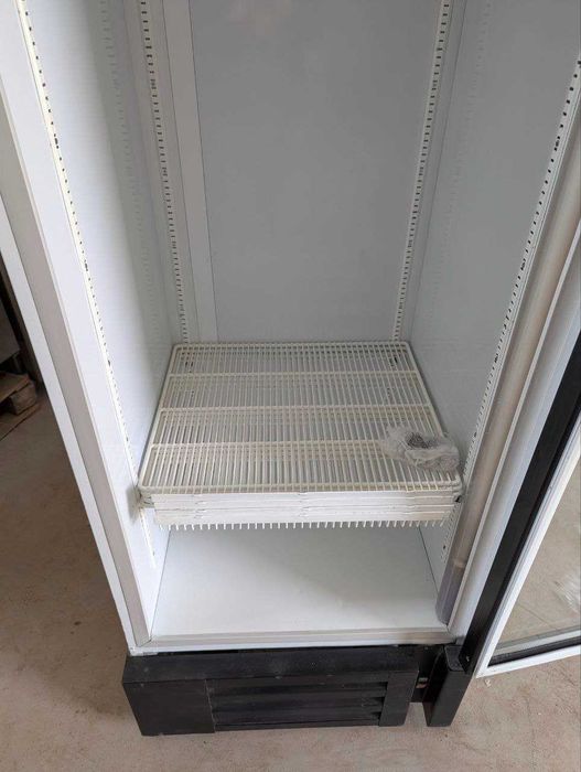 Холодильный шкаф Интер 550, б/у