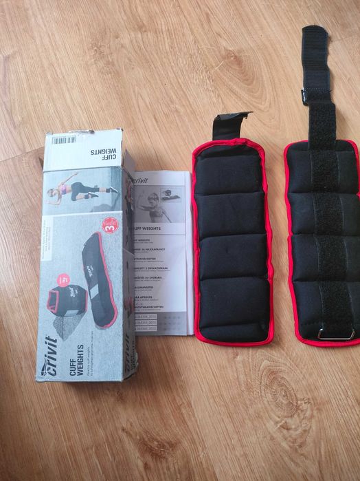 Mankiety z odważnikami 2 x 1 kg. Crivit