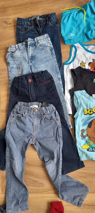 Zestaw ubrań r.104, 9 szt