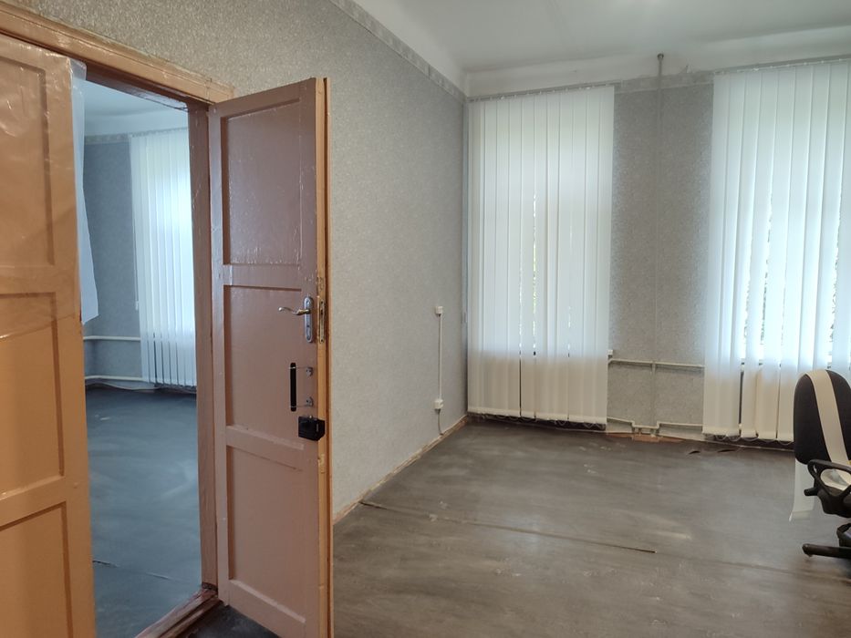 Оренда - офісні приміщення в центрі м Самар (район ЦУМа, міськвиконкому)
